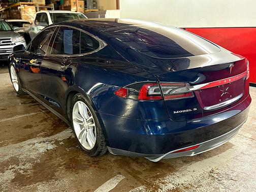 2013 Tesla Model S 60