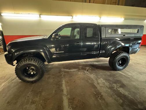 BLACK 2010 Toyota Tacoma Access Cab