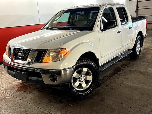 2009 Nissan Frontier SE Crew Cab