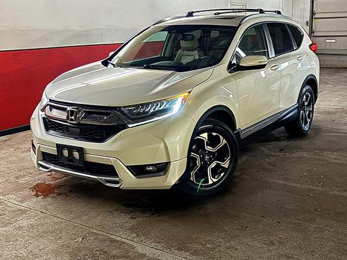 WHITE 2017 Honda CR-V Touring