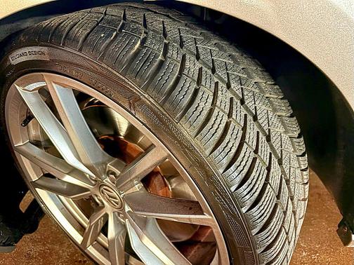 2017 Volkswagen Golf R 2.0T Manual