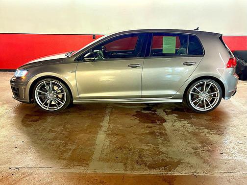 2017 Volkswagen Golf R 2.0T Manual