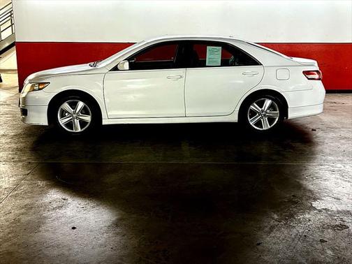 2010 Toyota Camry LE