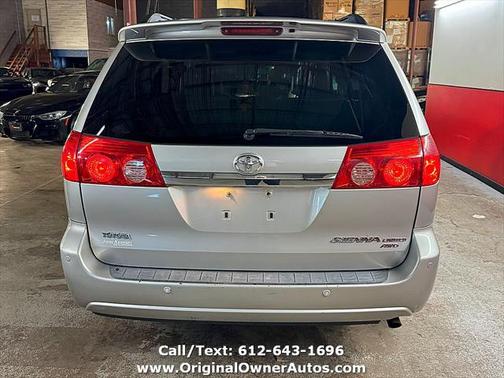 2007 Toyota Sienna XLE