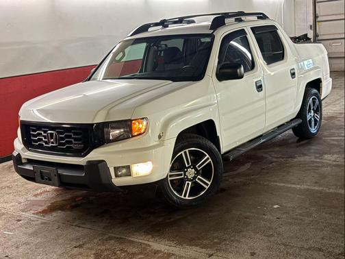 WHITE 2014 Honda Ridgeline Sport