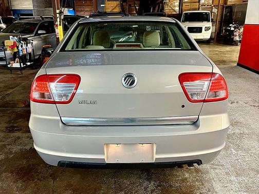 2009 Mercury Milan I4