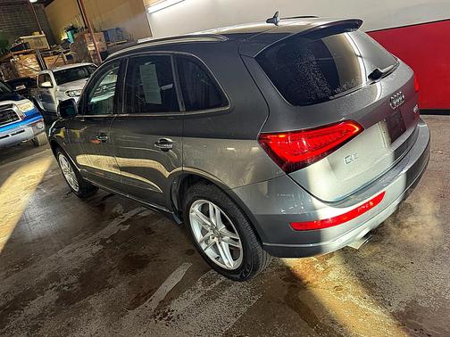 2015 Audi Q5 2.0T Premium Plus