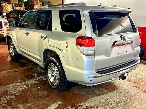 2011 Toyota 4Runner SR5