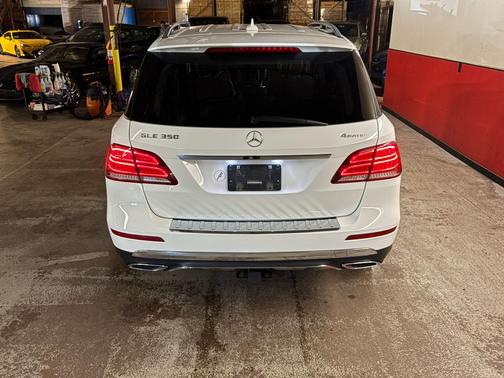 White 2017 Mercedes-Benz GLE 350 4MATIC