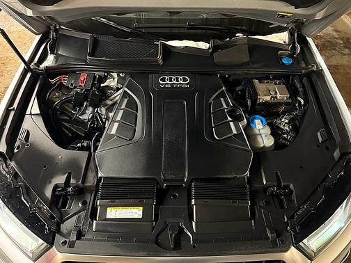 2017 Audi Q7 3.0T Premium