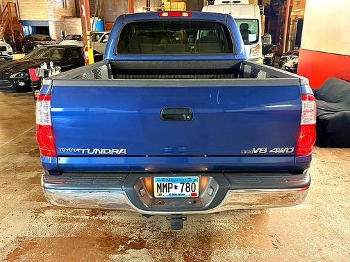 2004 Toyota Tundra SR5