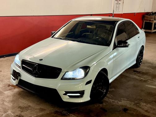 WHITE 2013 Mercedes-Benz C-Class C 300 4MATIC Sport