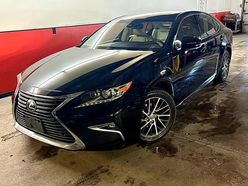 2016 Lexus ES 350 Base