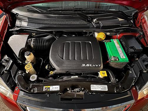 2016 Chrysler Town & Country Touring-L