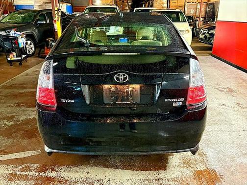 2004 Toyota Prius One