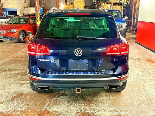 2016 Volkswagen Touareg TDI Lux