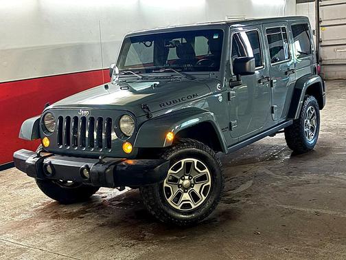 GRAY 2015 Jeep Wrangler Unlimited Rubicon