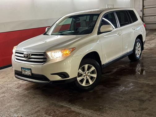 2012 Toyota Highlander Base