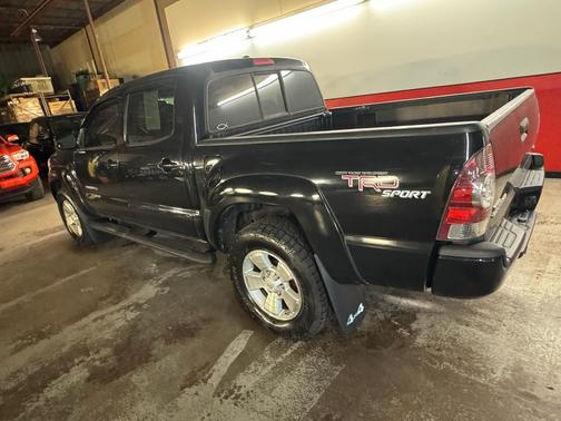 Black 2011 Toyota Tacoma Double Cab
