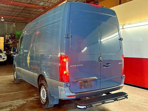 2019 Mercedes-Benz Sprinter 2500 Standard Roof