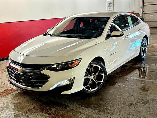 2023 Chevrolet Malibu FWD 1LT