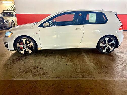 2016 Volkswagen Golf GTI 2.0T S 4-Door