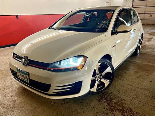 2016 Volkswagen Golf GTI 2.0T S 4-Door