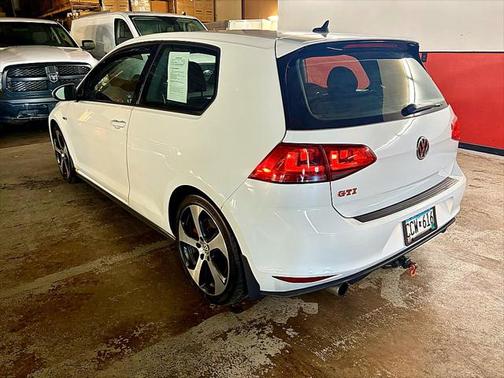 2016 Volkswagen Golf GTI 2.0T S 4-Door