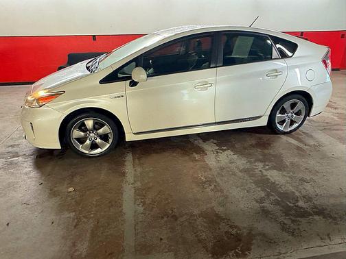 2013 Toyota Prius Three SE