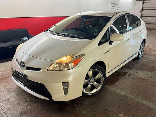2013 Toyota Prius Three SE