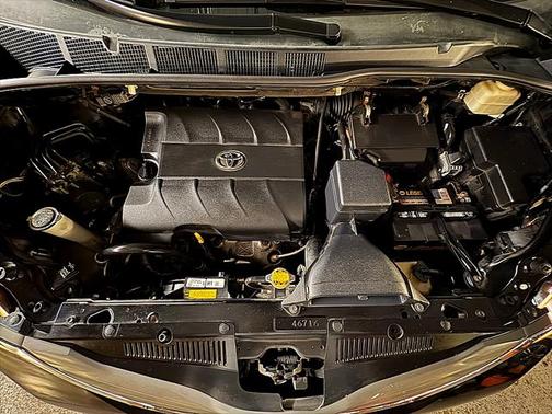 2012 Toyota Sienna XLE