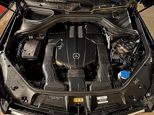 2017 Mercedes-Benz GLS 450 4MATIC