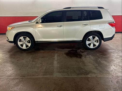 WHITE 2012 Toyota Highlander Limited