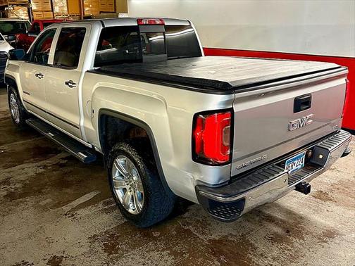 2017 GMC Sierra 1500 SLT