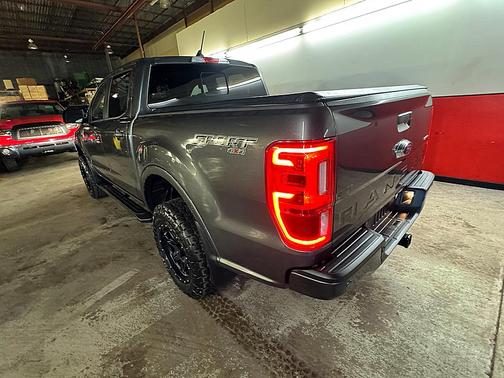 2019 Ford Ranger RANGER 4x4 Lifted, new tires, beautiful, Crew Cab