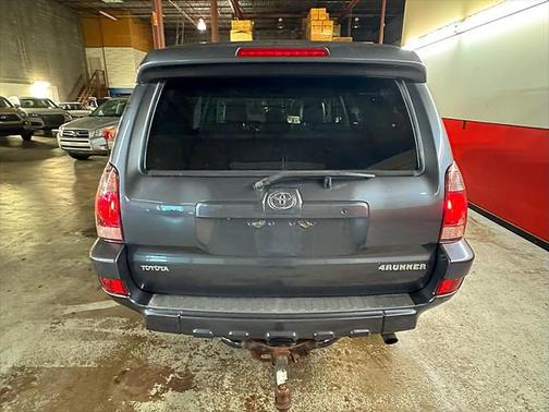2005 Toyota 4Runner Limited V8