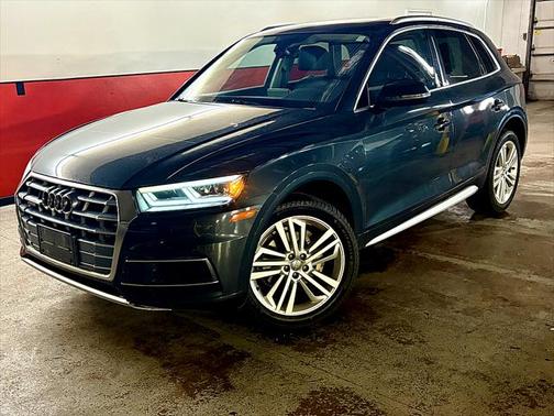 2018 Audi Q5 2.0T Premium Plus