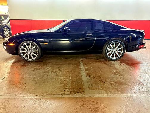 2006 Jaguar XK8 