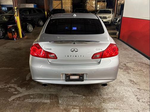 SILVER 2013 INFINITI G37x Base