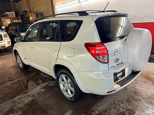 2009 Toyota RAV4 Limited