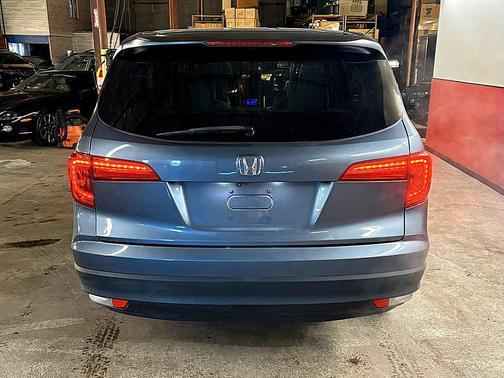 2016 Honda Pilot LX