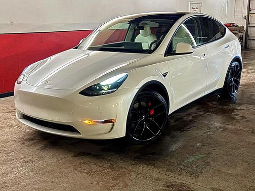 2021 Tesla Model Y Performance Dual Motor All-Wheel Drive