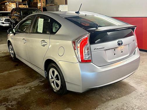 2013 Toyota Prius Five