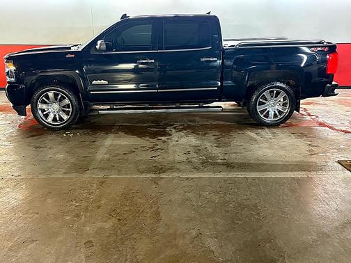 2018 Chevrolet Silverado 1500 High Country