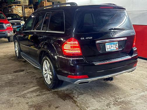 2011 Mercedes-Benz GL-Class 4MATIC