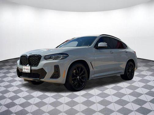 2023 BMW X4 xDrive30i