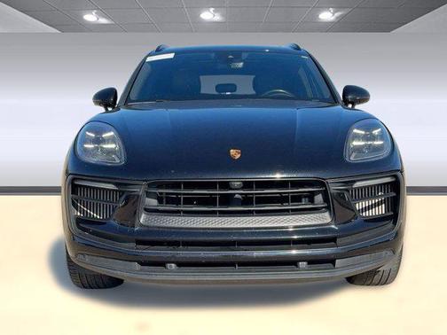 2022 Porsche Macan S