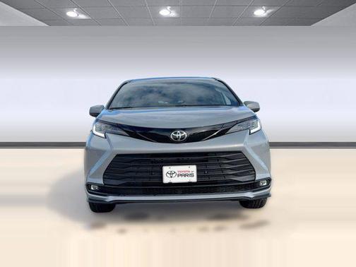 2026 Toyota Sienna Woodland Edition