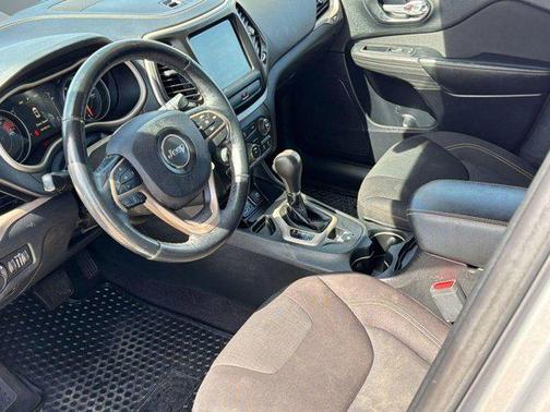 Billet Silver Metallic Clearcoat 2016 Jeep Cherokee Latitude