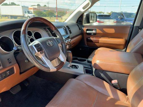 2016 Toyota Sequoia Platinum